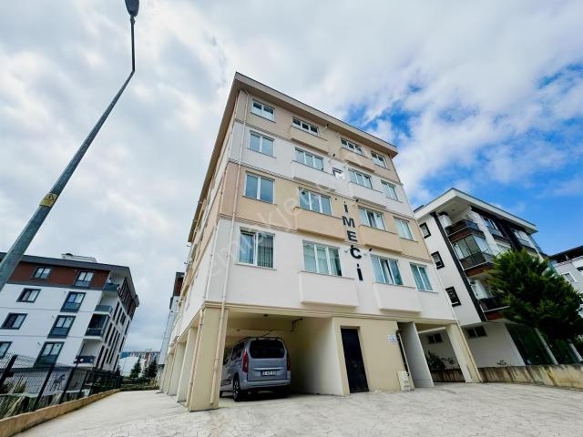 Cumhuriyet Mahallesi Muhteşem Konumda Kiralık Daire