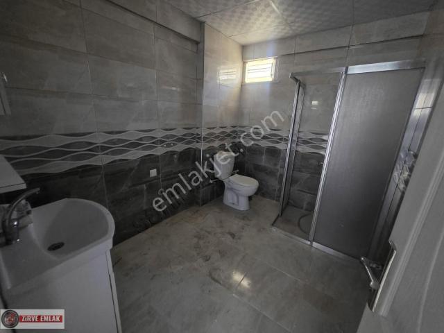 Cumhuriyet Mahallesi'nde 2. Kat 2+1 Kiralık Daire