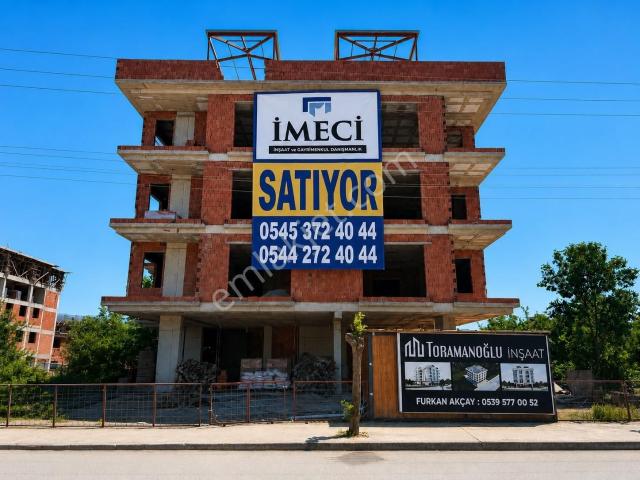 Cumhuriyet Mahallesinde Deniz Manzaralı Yerden Isıtmalı 3+1