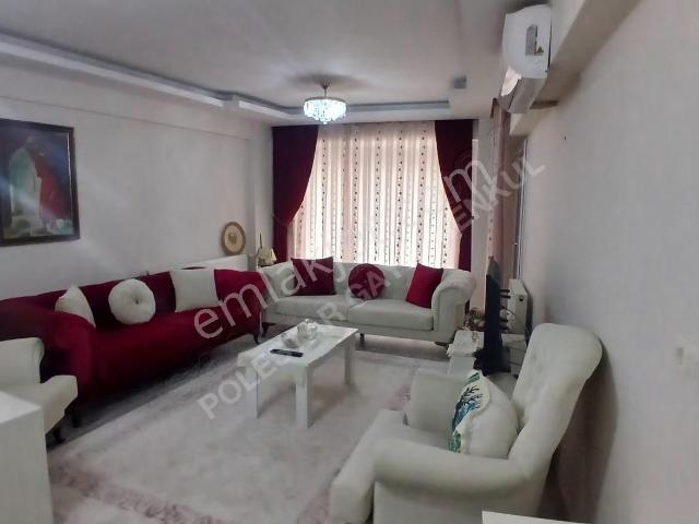 Cumhuriyet Mahallesi'nde Kiralık Full Eşyalı 3+1 Daire