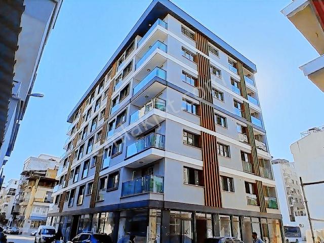 Cumhuriyet Mahallesi'nde Muhteşem Konumda Lüks 1+1 Daire