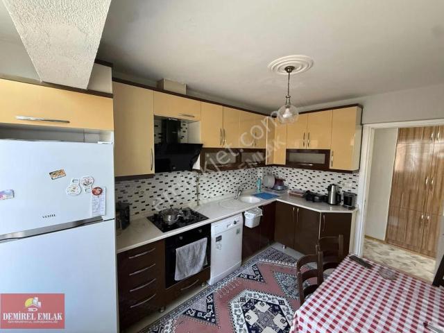 Cumhuriyet Mh 3+1 Doğalgazlı Daire