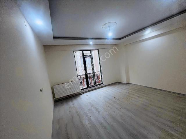 Cumhuriyet Cad. Satılık Full 2+1 Lüks Daire