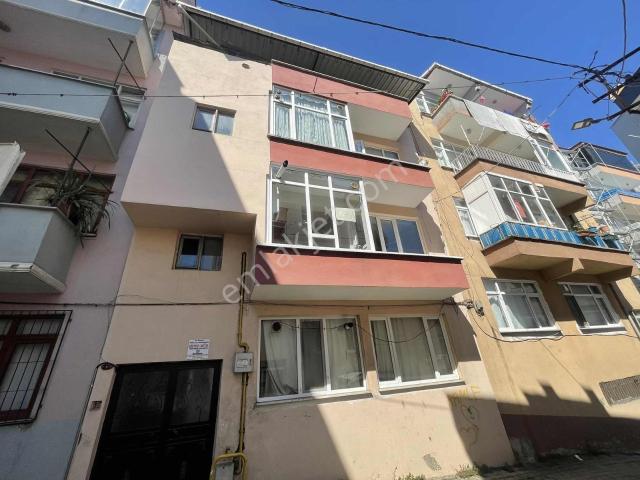 İnenü Mahallesinde Kiralık Temiz 2+1 Daire