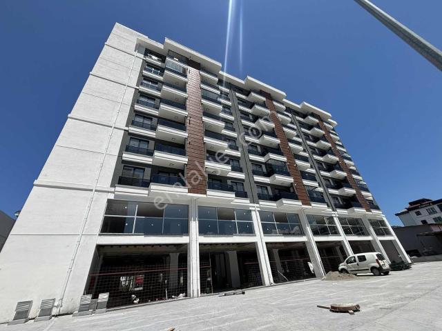 Cumhuriyet Deniz Manzaralı Eşyalı Kapalı Otoparklı Kiralık 1+1
