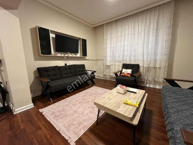Cumhuriyet Gayrimenkulden 2+1 Full Eşyalı Daire Kale Manzaralı