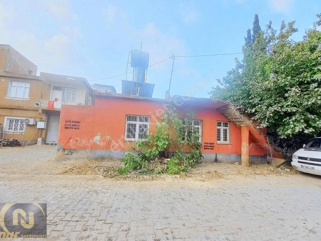 Cumhuriyet İlköğretim Okulu Karşısı Satılık Müstakil Ev