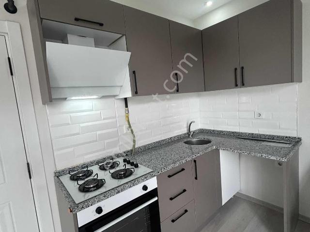 Cumhuriyet Parkı Dibinde 1+1 Sıfır Daire