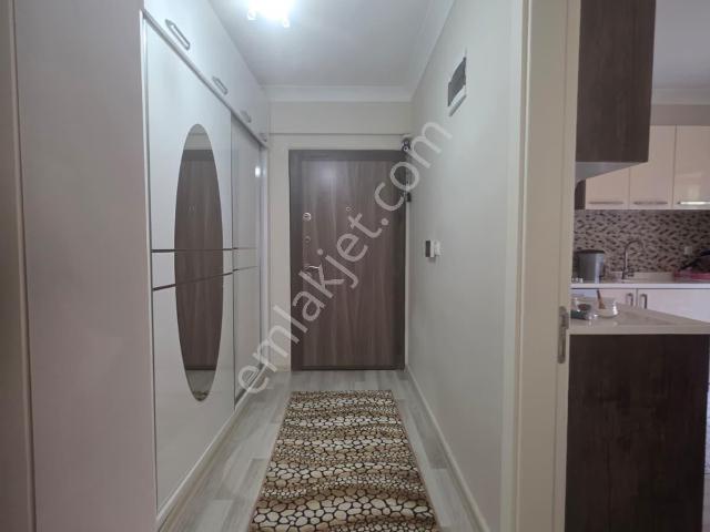 Cumhuriyet'te Eşyalı Kiralık Yüksek Giriş 2+1 Daire