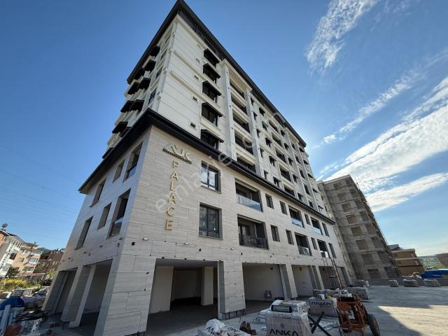Cumhuriyet'te Şehir Has.manzaralı Acil Satılık 1+1 Lüks Daire