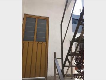 Cuarto roma sur con baño independiente