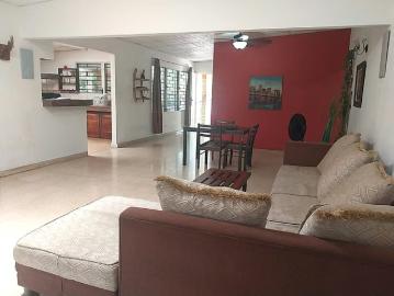 Cuartos en alquiler en Carrasquilla | ¡Vive junto al Parque Omar! 1 recámaras por USD 290.00