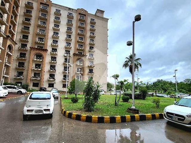 Cube 1 Bed Flat Available For Sale