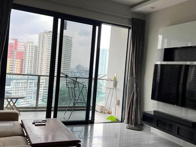Cube 8 D11, Condominium