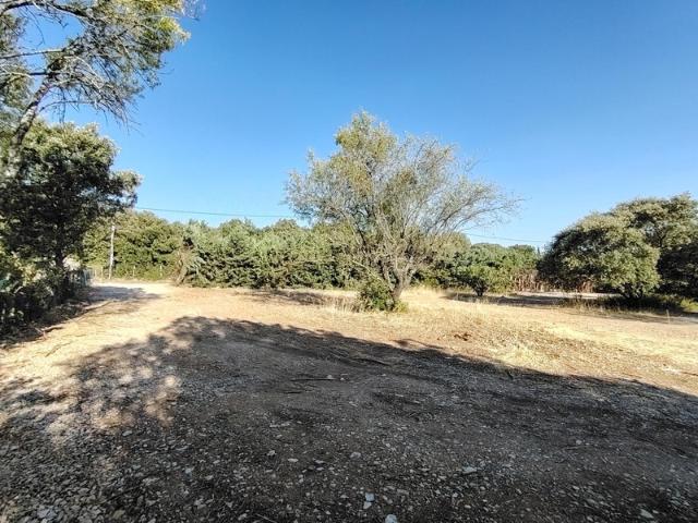Cucuron Vente Terrain 84