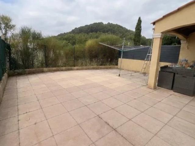 CUERS MAISON T4 AVEC GARAGE ET JARDIN