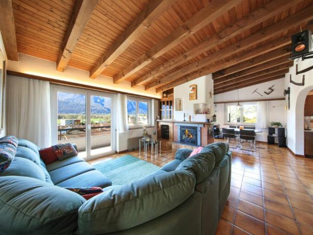 CUGNASCO Graziosa casa con terreno