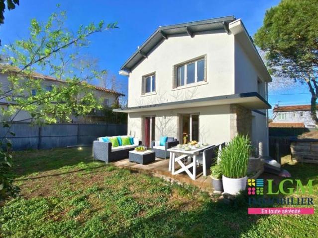 Cugnaux, Centre Ville, Maison 4 pièces de 93m2 sur 450 m2 de terrain