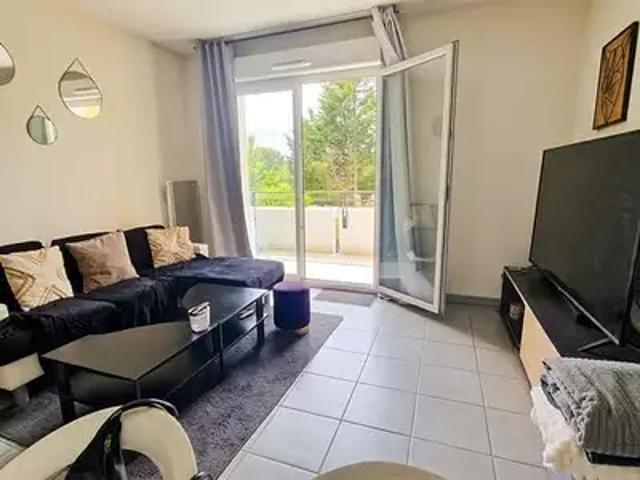 Cugnaux 31270 Achat / Vente appartement 2 pièces t2 au dernier étage parking