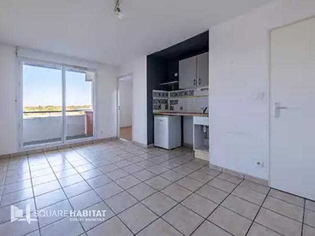 Cugnaux 31270 Achat / Vente appartement 2 pièces t2 au dernier étage piscine