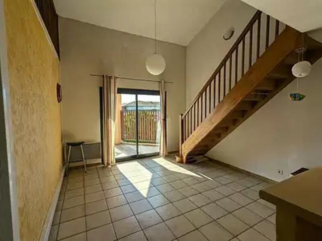 Cugnaux 31270 Achat / Vente appartement 4 pièces t4 au dernier étage parking