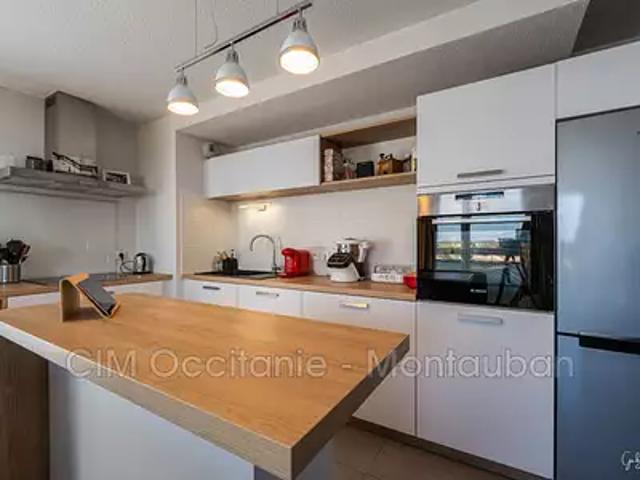 Cugnaux 31270 Achat / Vente appartement 4 pièces t4 au dernier étage terrasse
