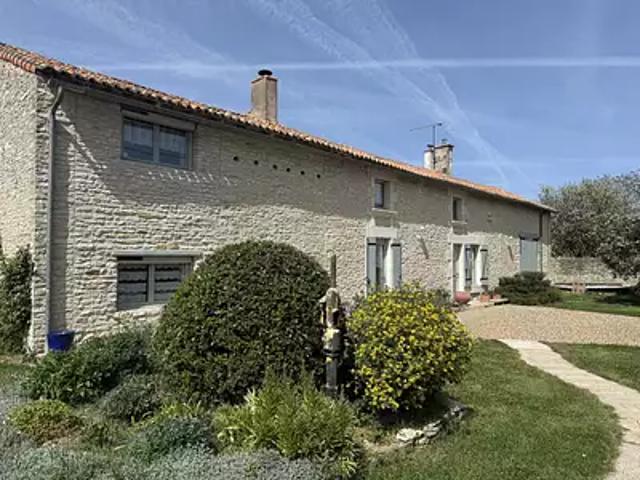 Cuhon 86110 Achat / Vente maison