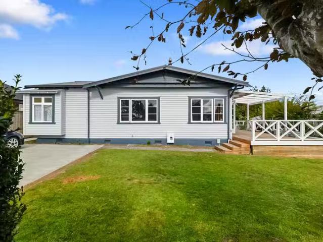 CUL DE SAC SWEETHEART – First National Real Estate