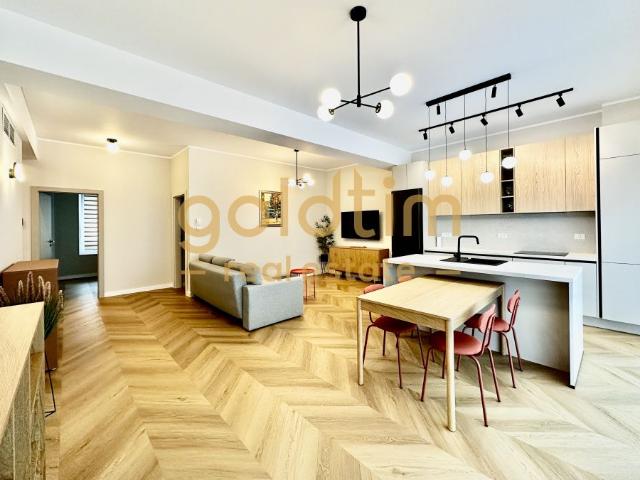CURTE GENEROASA/PIPERA PLAZA/SPATII GENEROASE/LUMINOS/PARCARE SUBTERANĂ