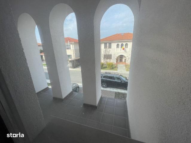 Curtea Domneasca, vila nou construita, P+1E+Pod, 240mp utili, teren 95
