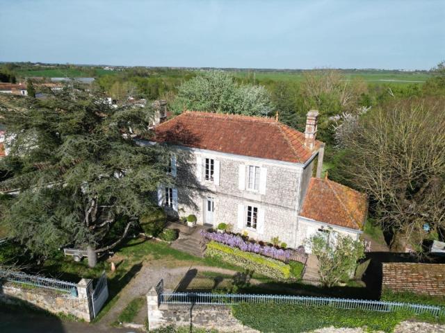 Curzon Vente Maison 85