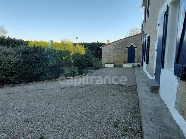 Curzon Vente Maison 85