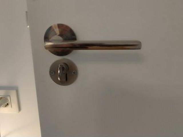 CURSO NUEVO, NIVEL SUPERIOR: HABITACIONES CON BAÑO PRIVADO