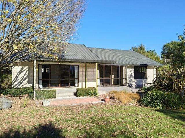 cust, 3 bedrooms