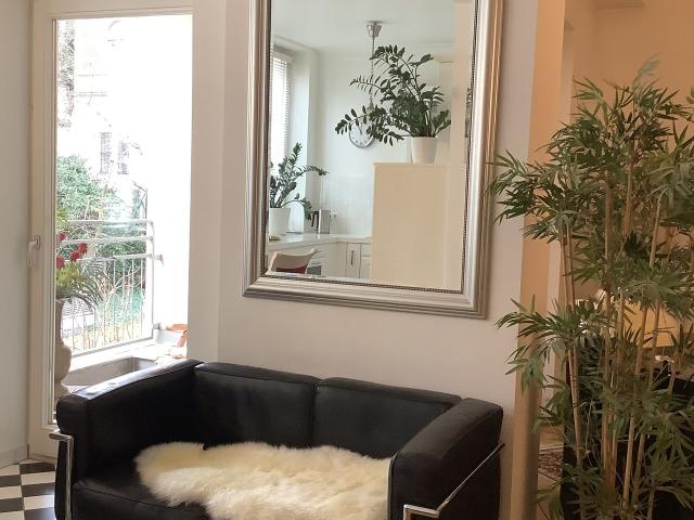 Cute & neat flat, Vienna Amsterdam Apartments for Rent