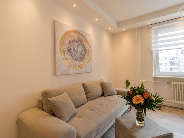 Cute, nice flat in Charlottenburg, Berlin Amsterdam Apartments for Rent