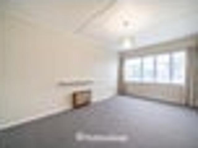 CUTE, AFFORDABLE AND READY TO MOVE IN