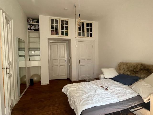 Cute comfortable 2 room Flat near u7 Rathaus Neukölln, Berlin Amsterdam Apartments for Rent