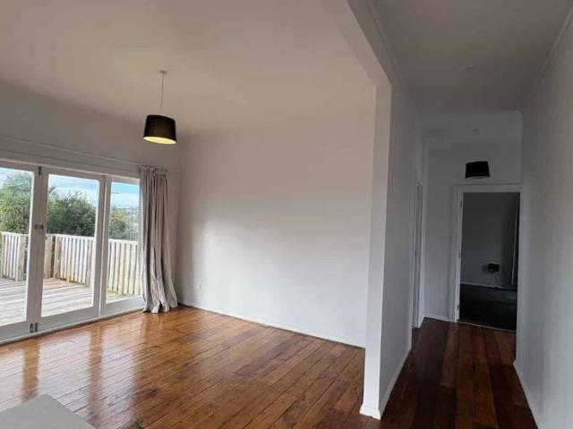 Cute & Cosy 2 bedroom Home in Morningside