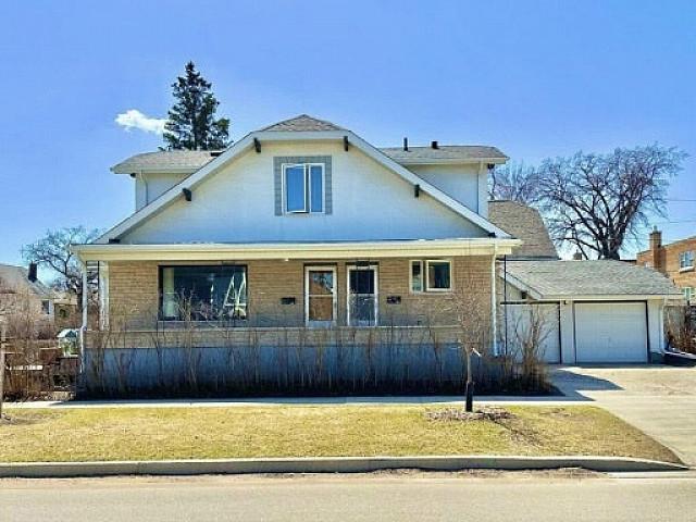 Cute Duplex In Lovely Scotia Heights