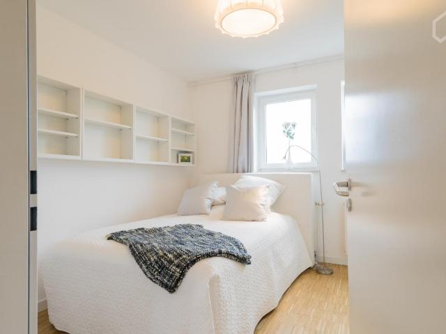Cute flat in Berlin Pankow with large terrace and park view, Berlin Amsterdam Apartments for Rent