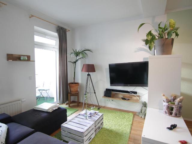 Cute flat in vibrant neighbourhood, Berlin Amsterdam Apartments for Rent