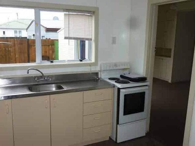 Cute 3 Bedroom Cottage With Garage