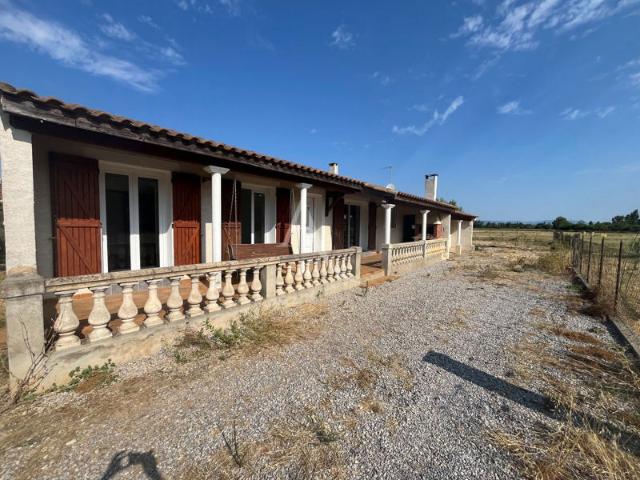 CUXAC D'AUDE, Maison T5 avec grand jardin, terrasse, garage et parking