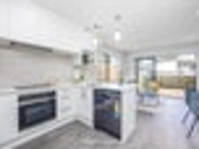 CV $850k  Sell @ low 600k range