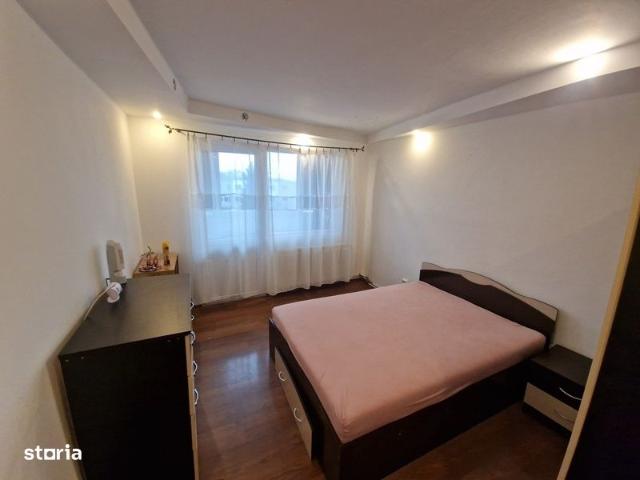 Cv 154 Bd.Bucuresti. Apartament 3 camere decomandat