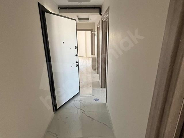 CY GAYRİMENKULDEN 2+1 KİRALIK LÜX DAİRE