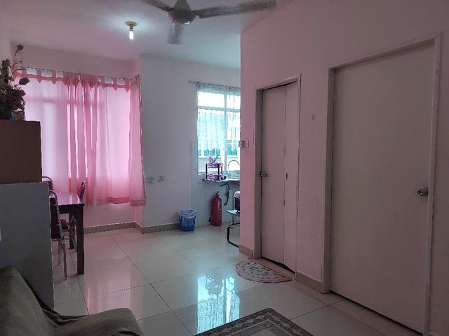 Cyber City Apartment1