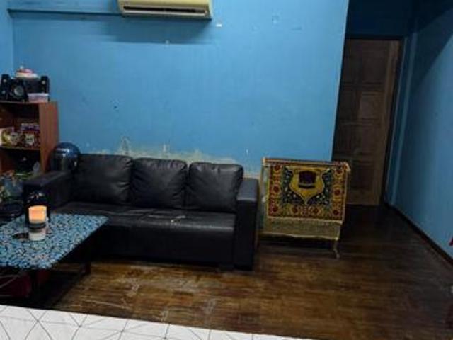 Cyber Heights villaCyberjaya 3 ROOMS unit for Hot sale