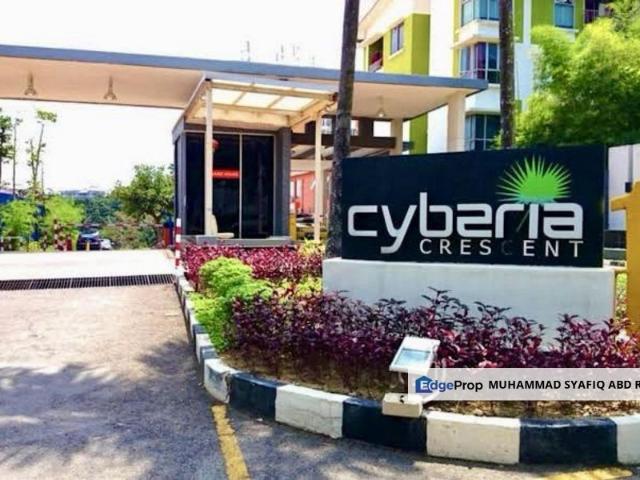 Cyberia Crescent 1